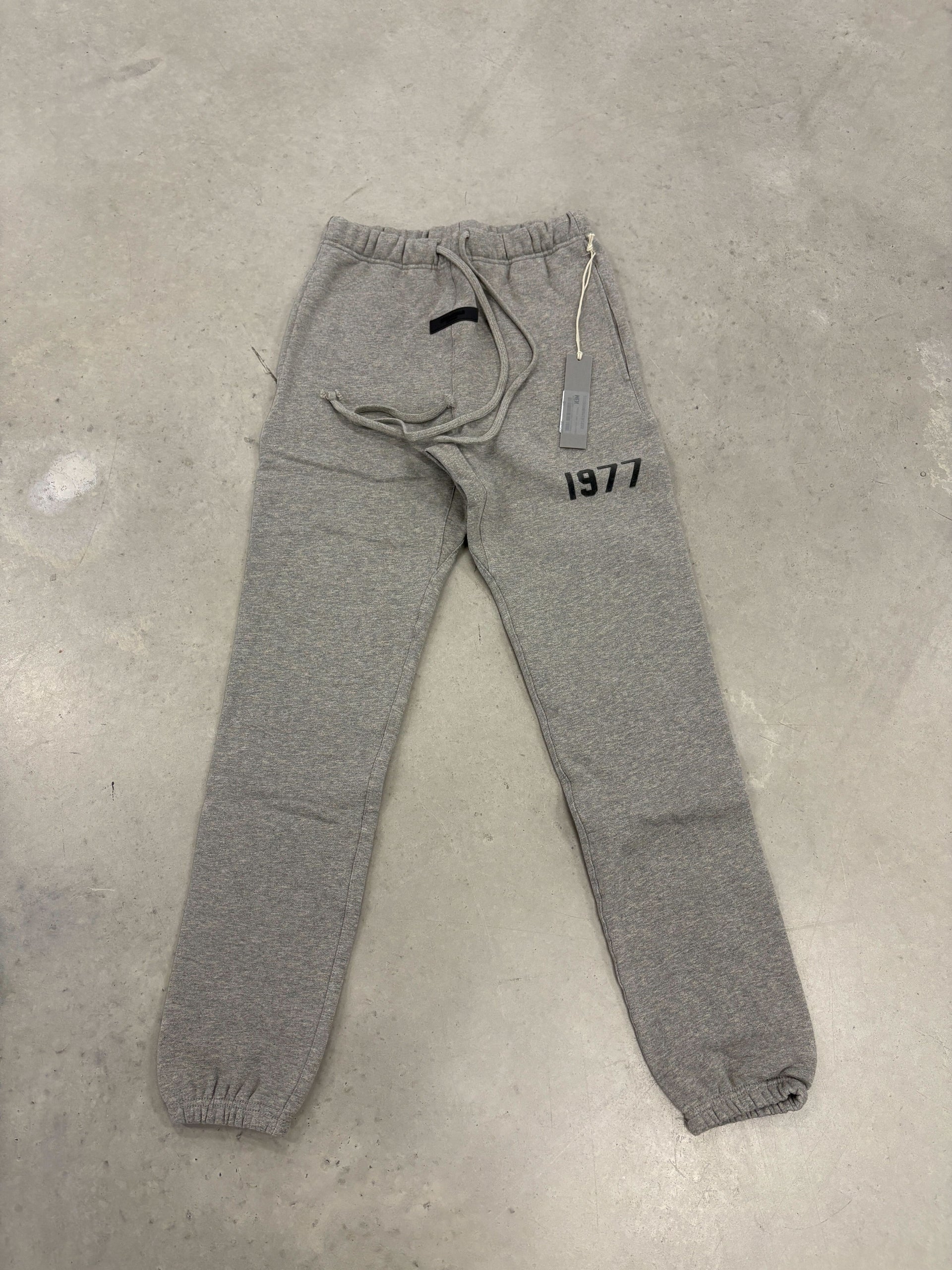 Essentials "Dark Oat 1977" Pants